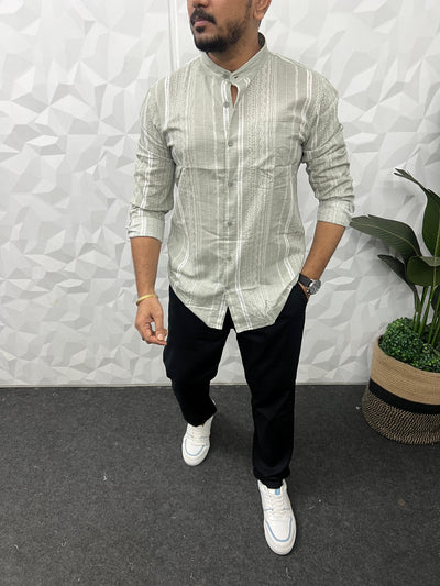 Mandarin collar printed shirt
