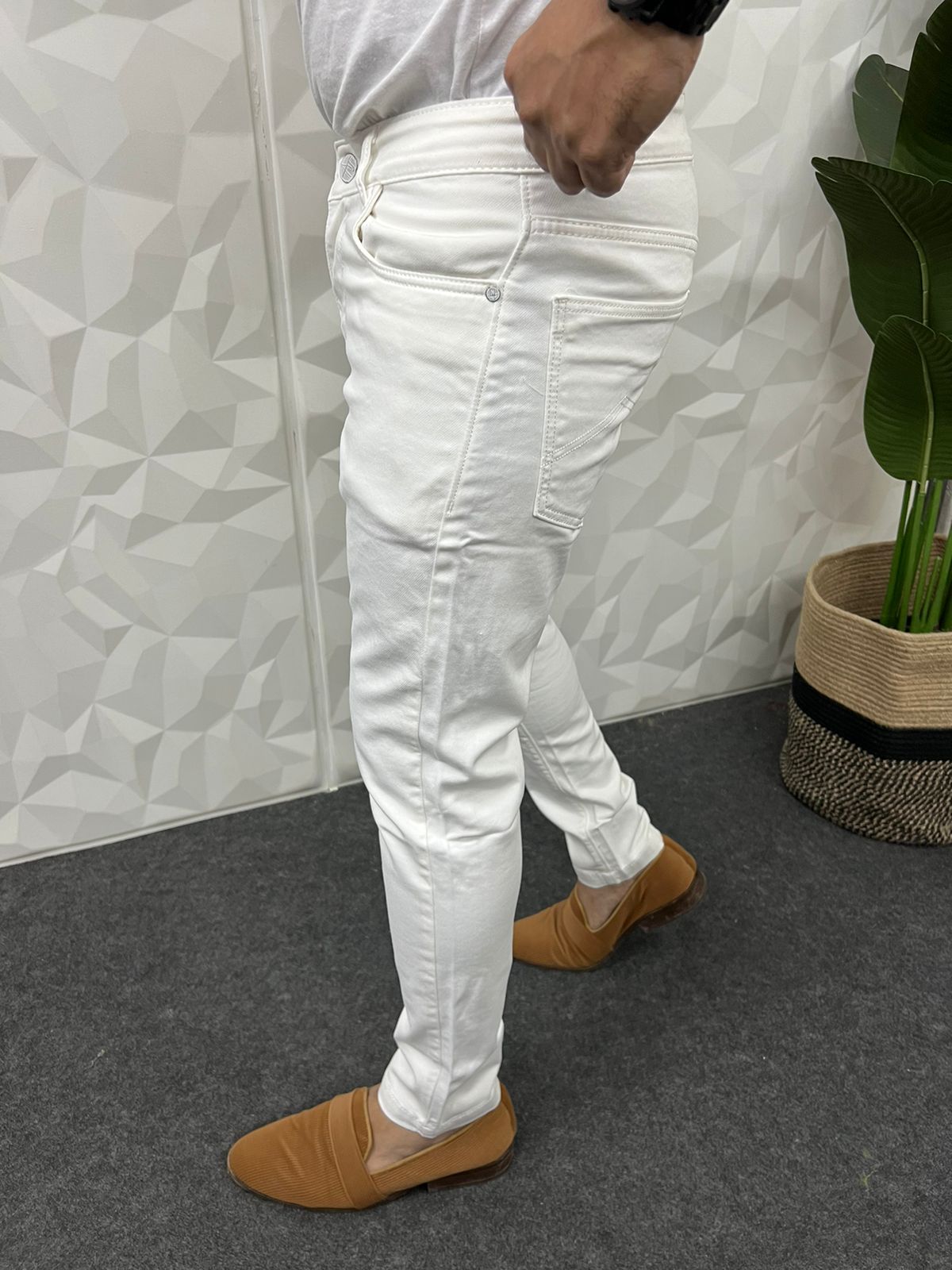 Ankle length white jeans