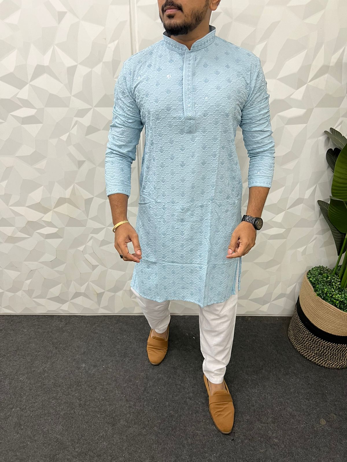 Chikankari embroidery kurta