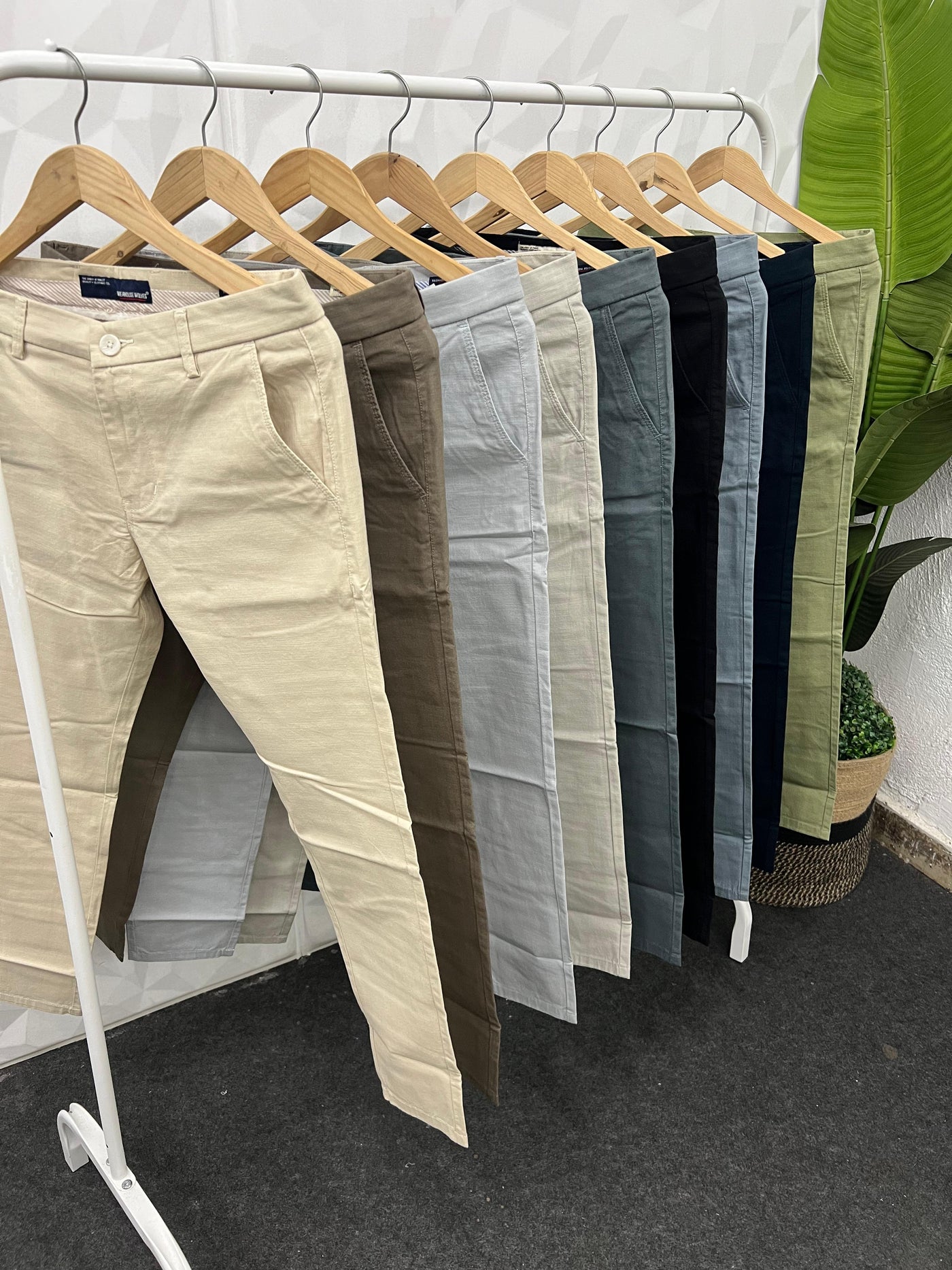 Linen fabric chinos