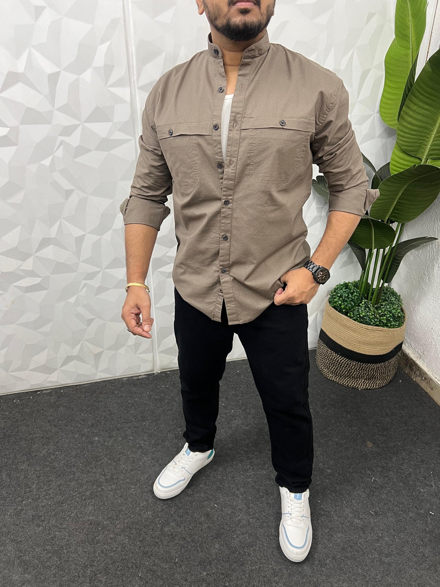 Mandarin collar oxford cargo shirt (Khaki)