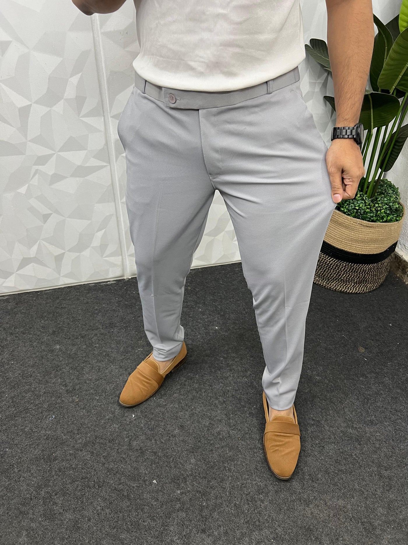 Peanut fabric ankle trouser