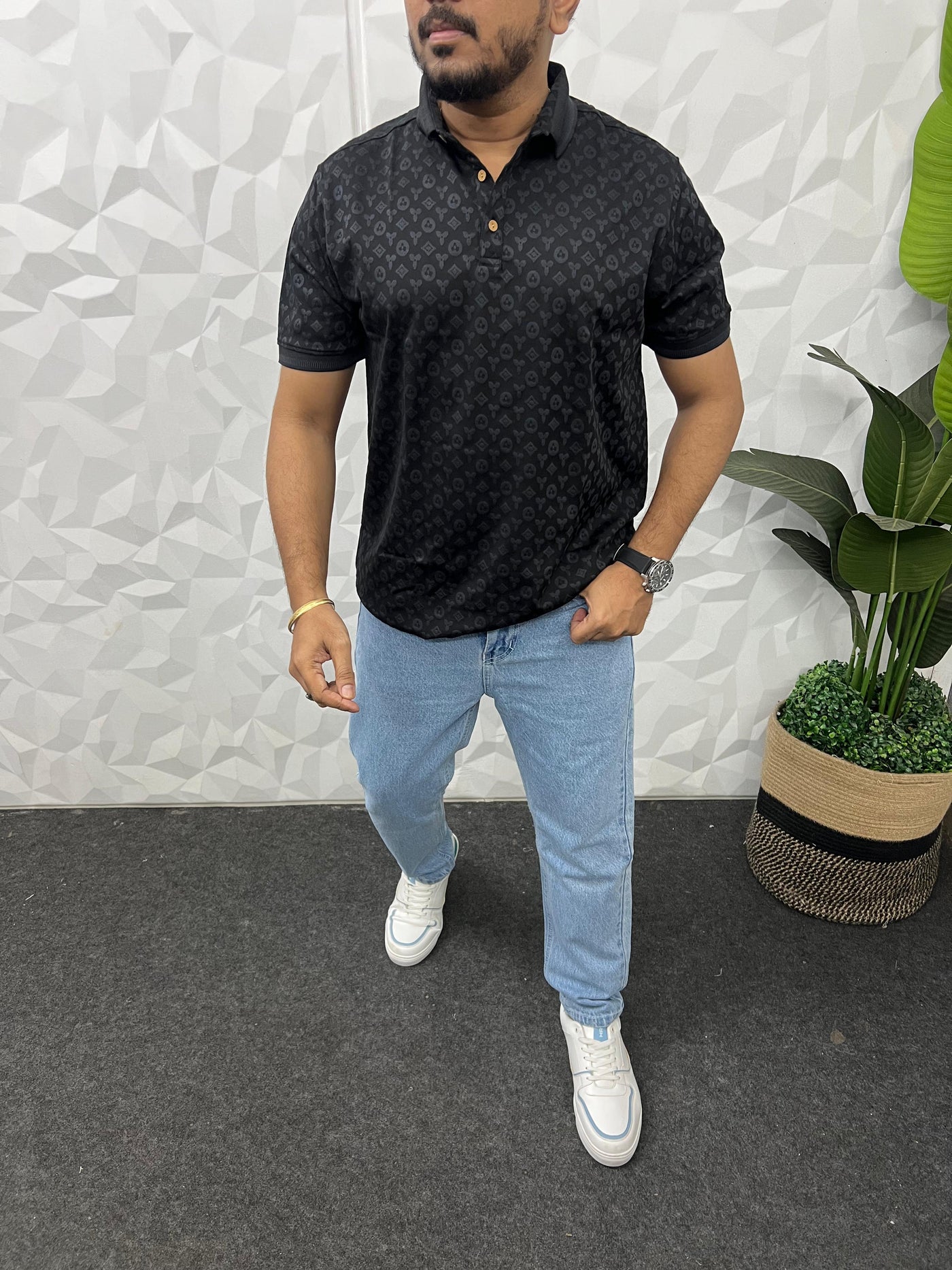 Imported fabric collar t-shirt