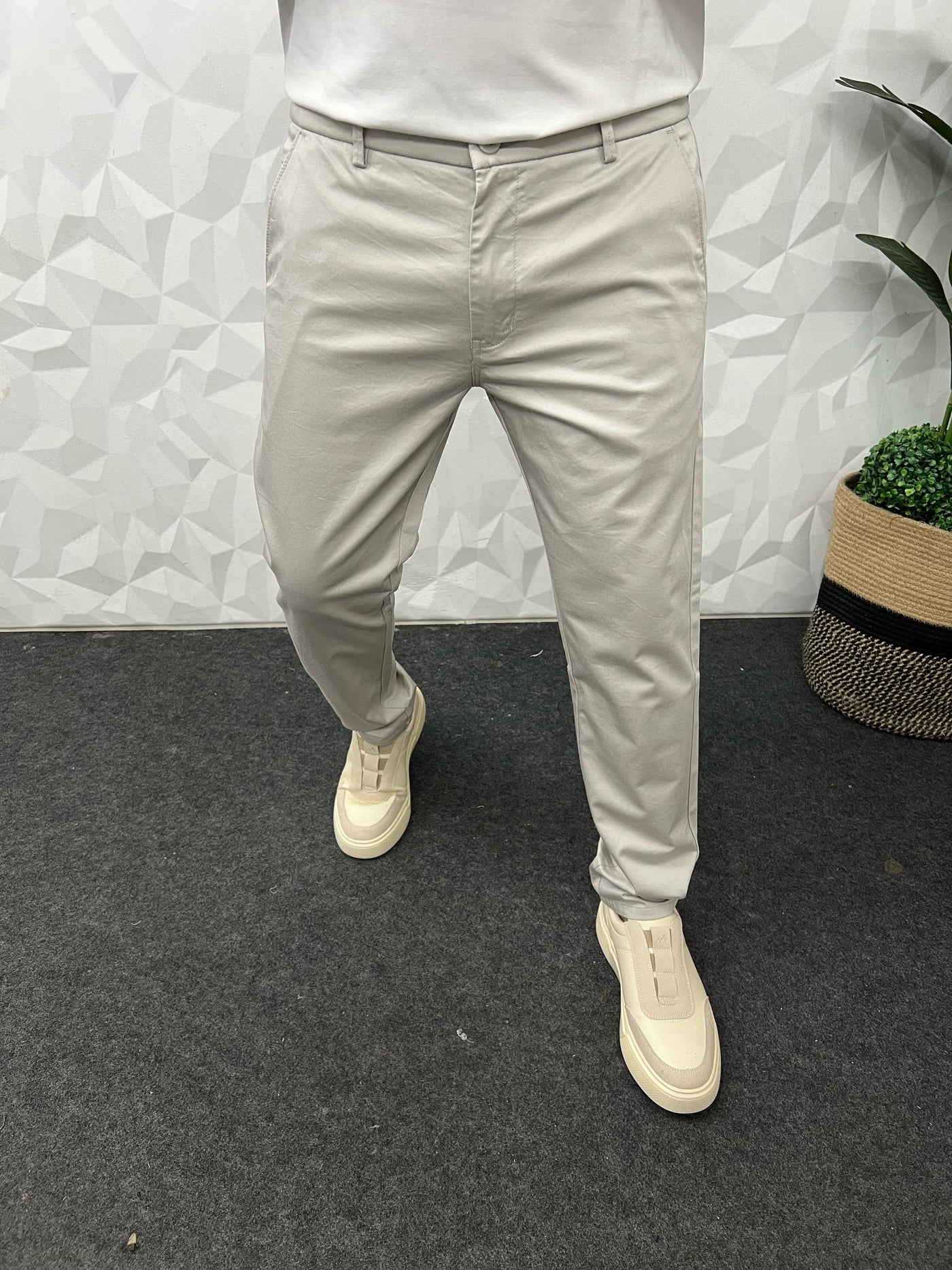Cotton soft feel ankle chinos ( light beige )