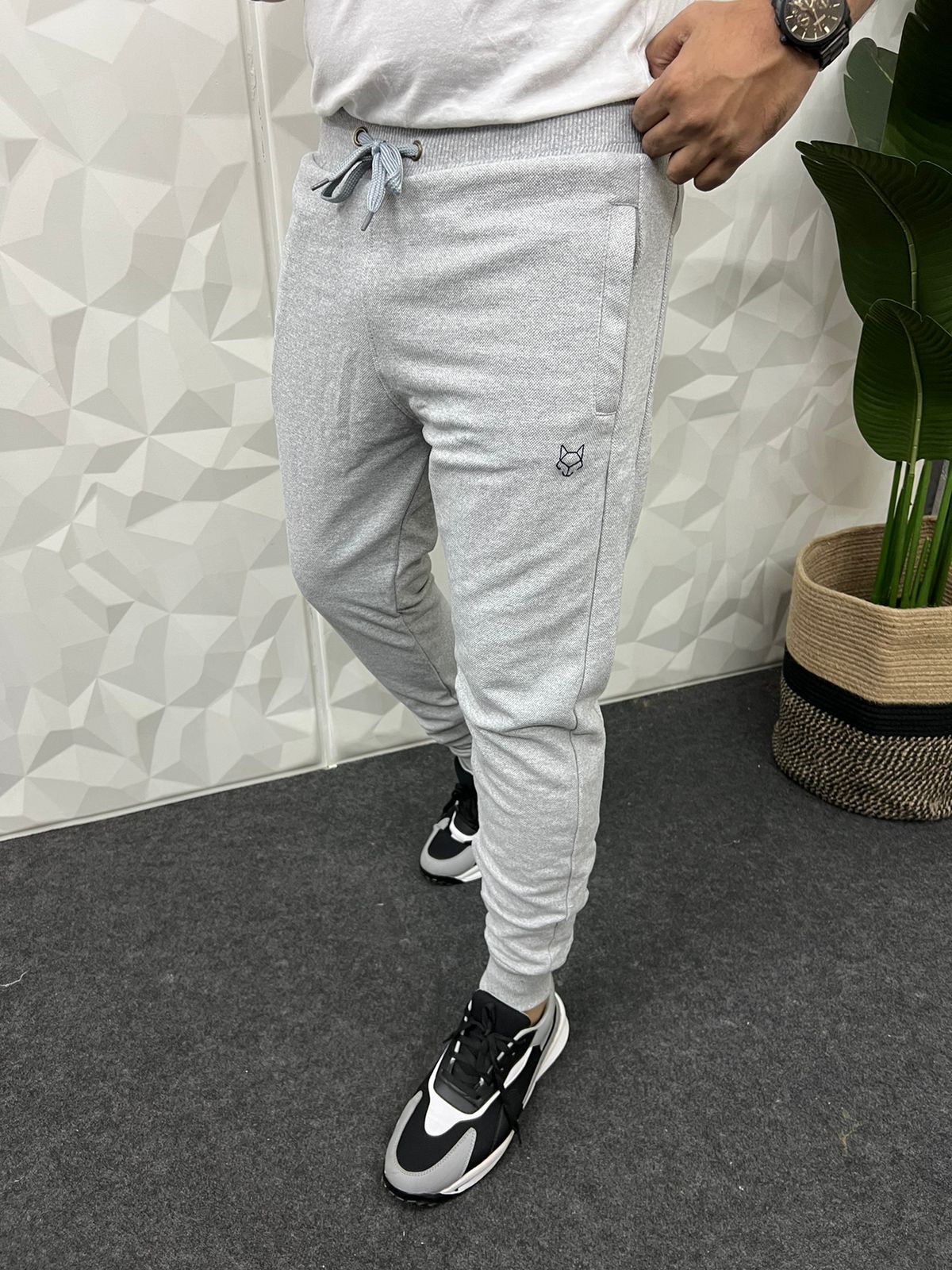 Jute fabric light grey track pant