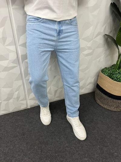 Carrot fit ankle length jeans ( light blue )