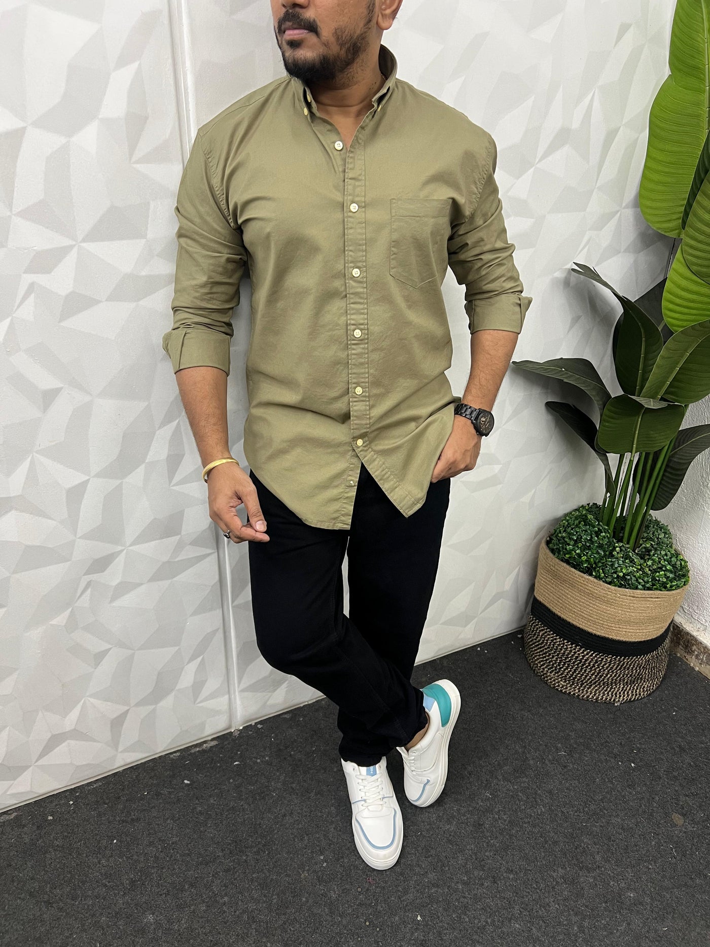 Oxford lycra solid shirt (Olive green)