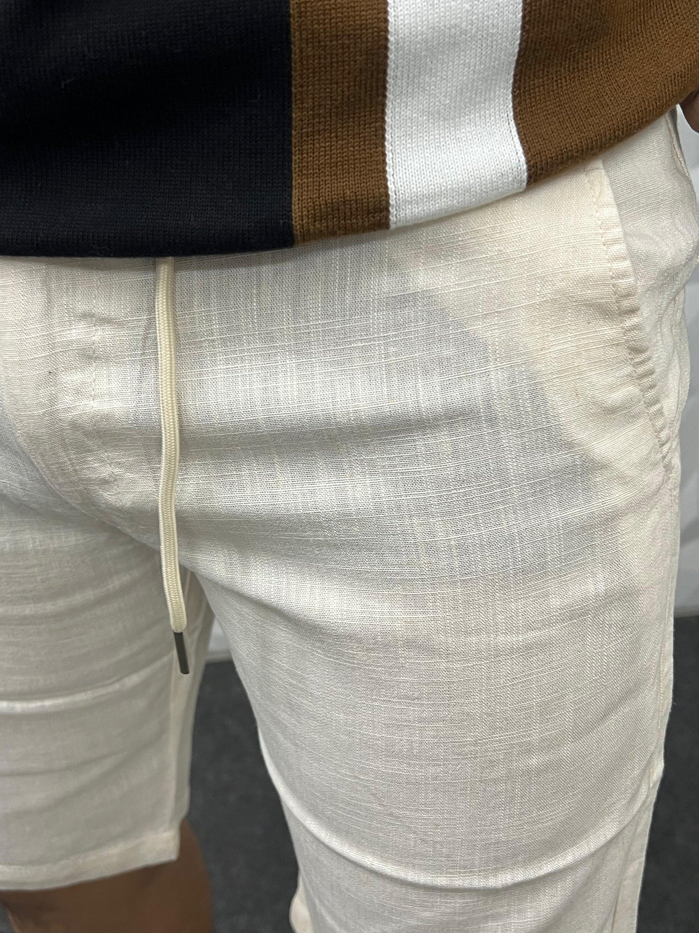 Linen fabric shorts (Ivory)