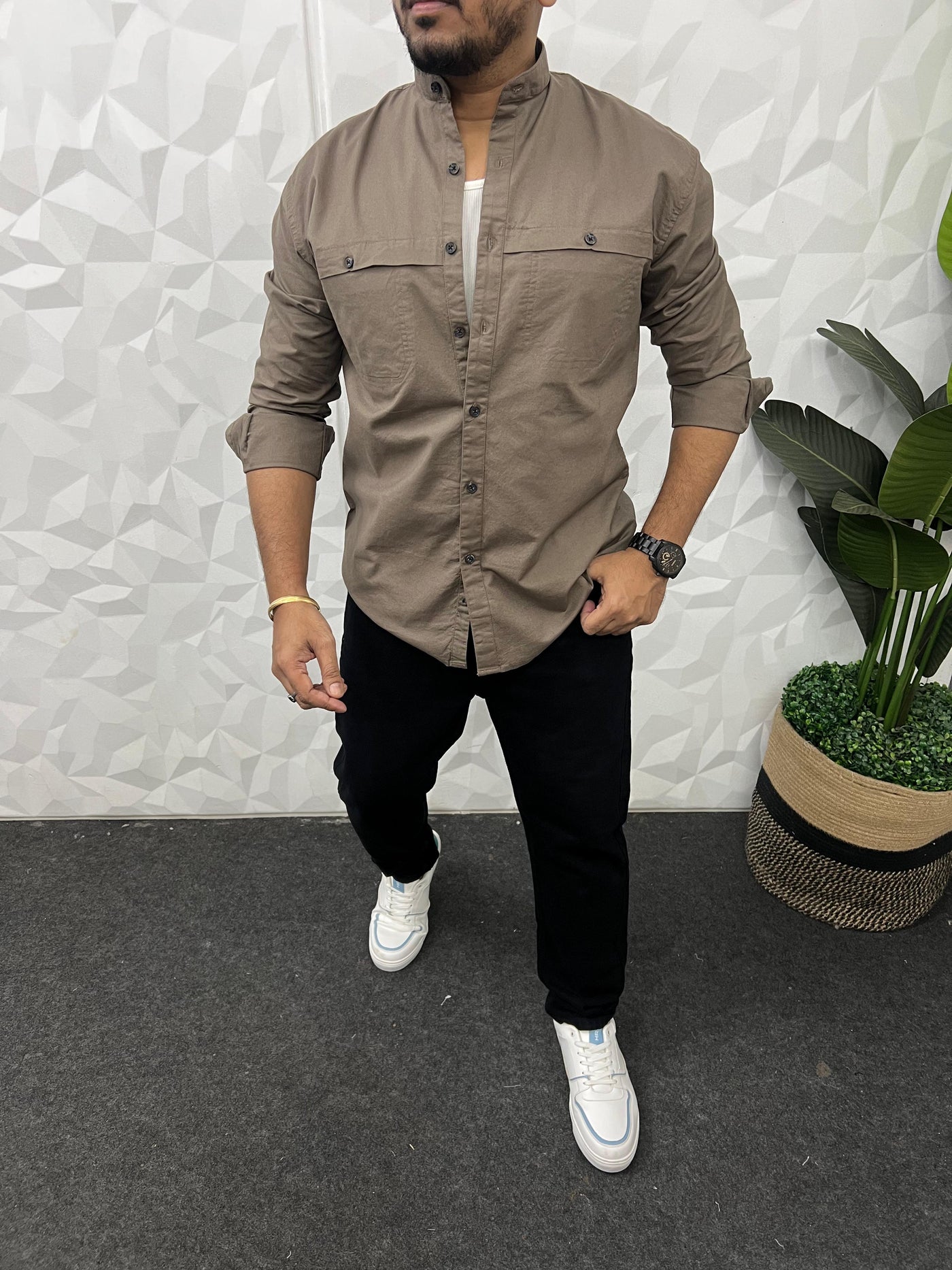 Mandarin collar oxford cargo shirt (Khaki)