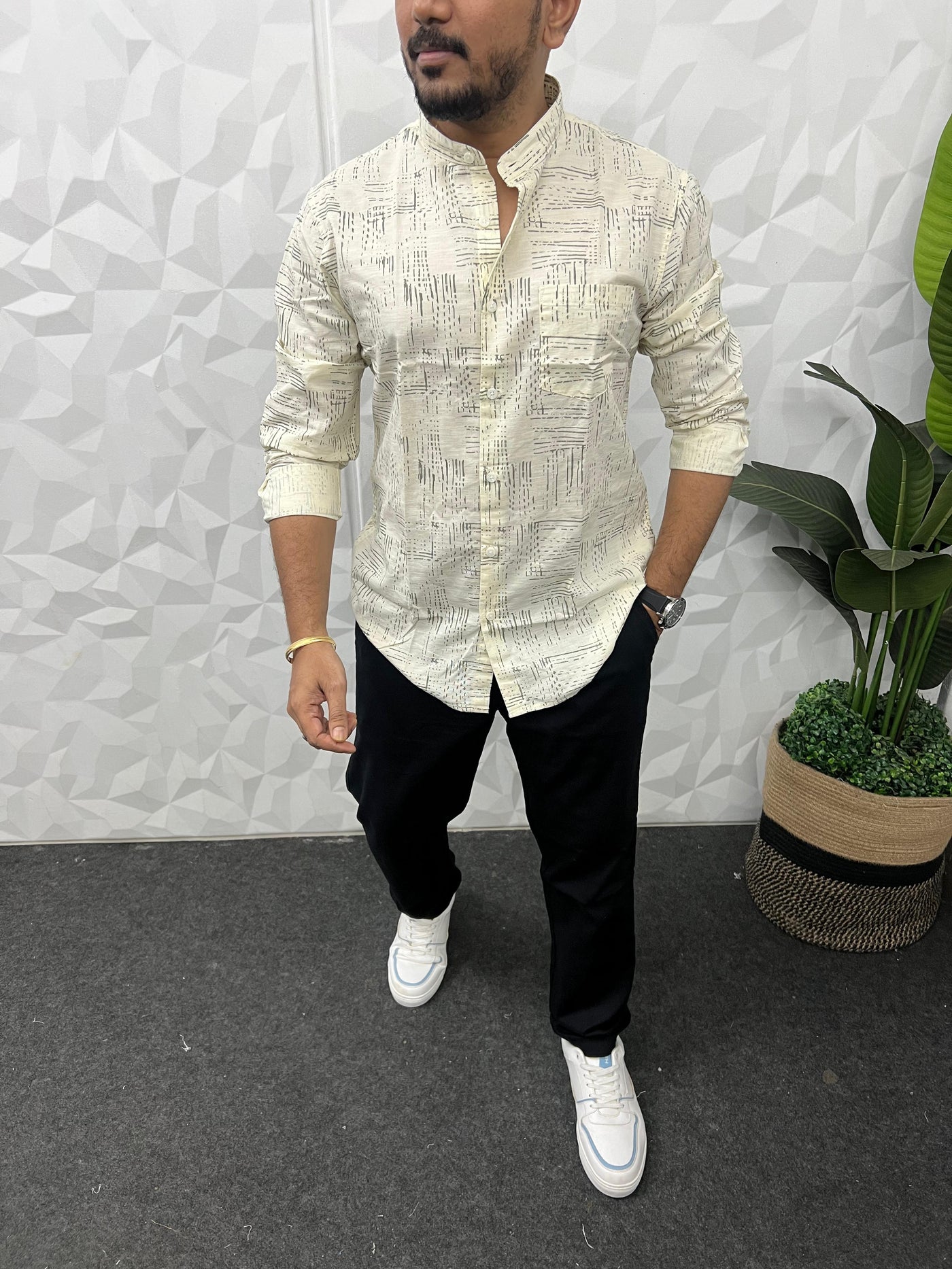 Mandarin collar printed shirt
