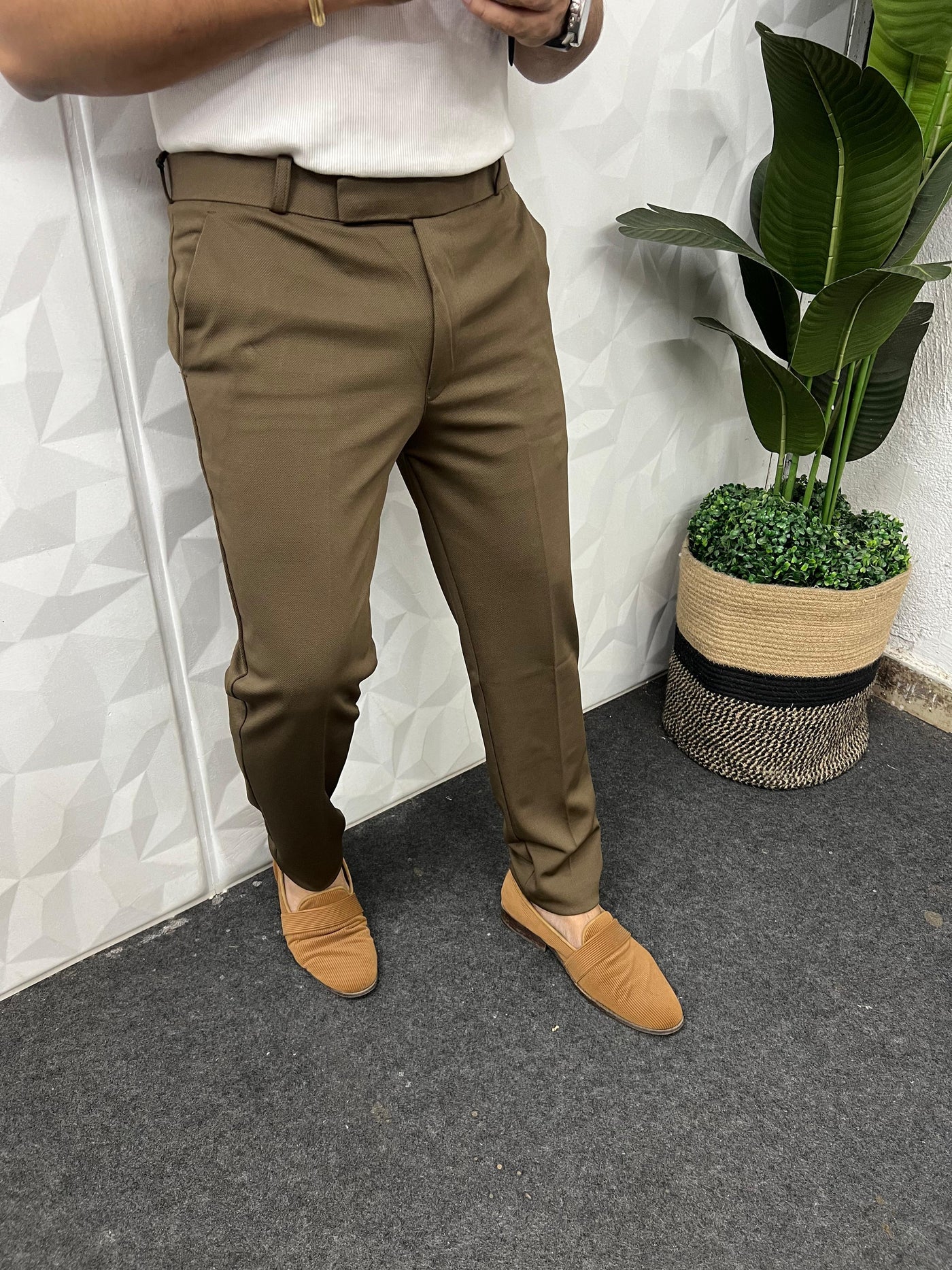 Peanut fabric ankle trouser (Dark Brown)