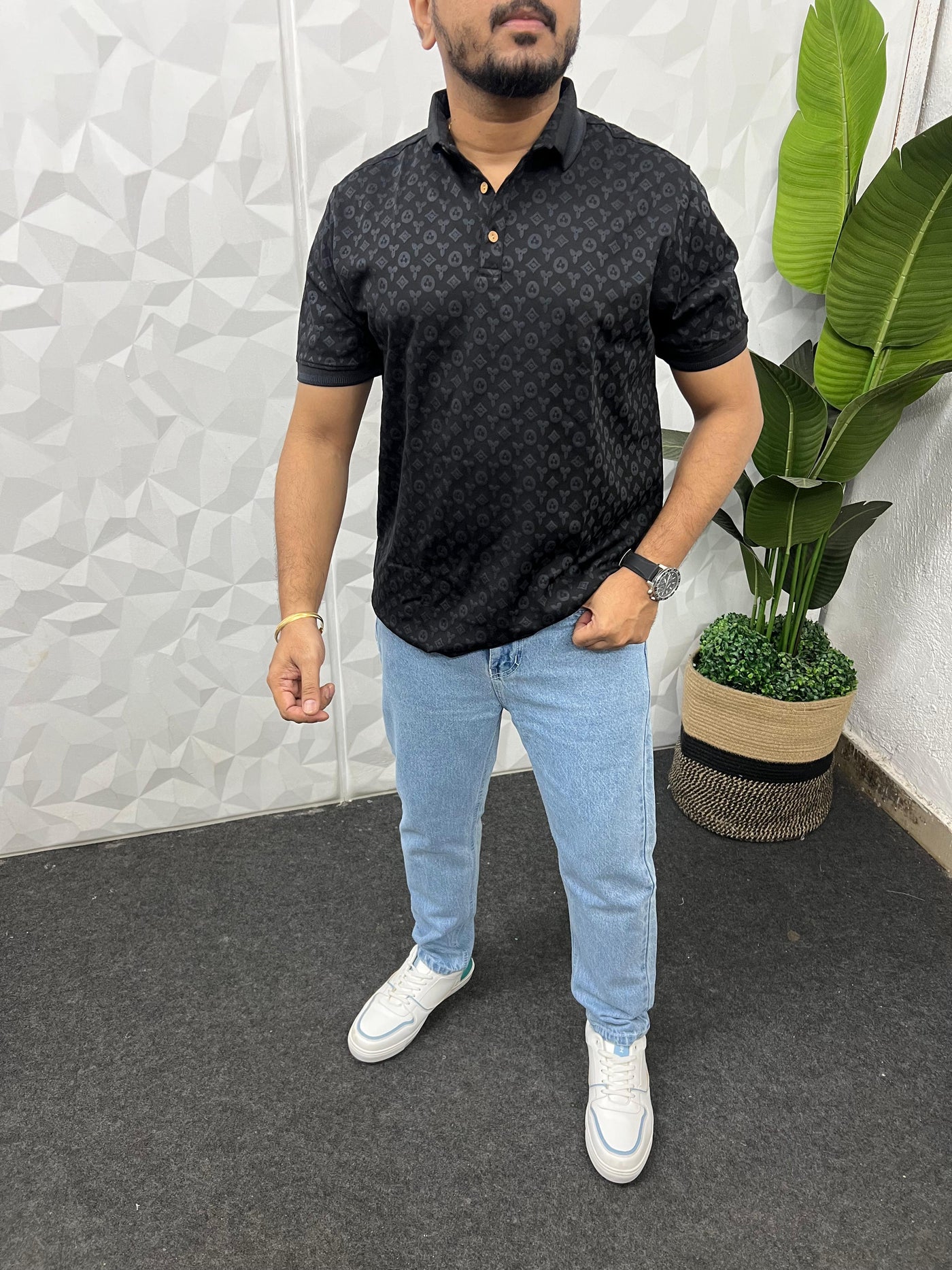 Imported fabric collar t-shirt