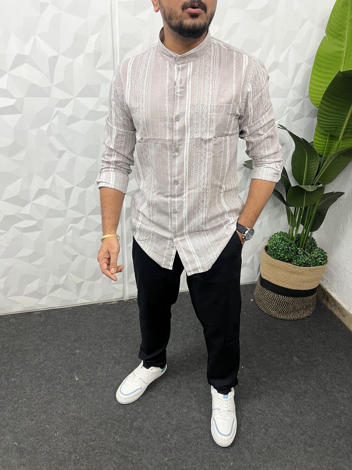 Mandarin collar printed shirt