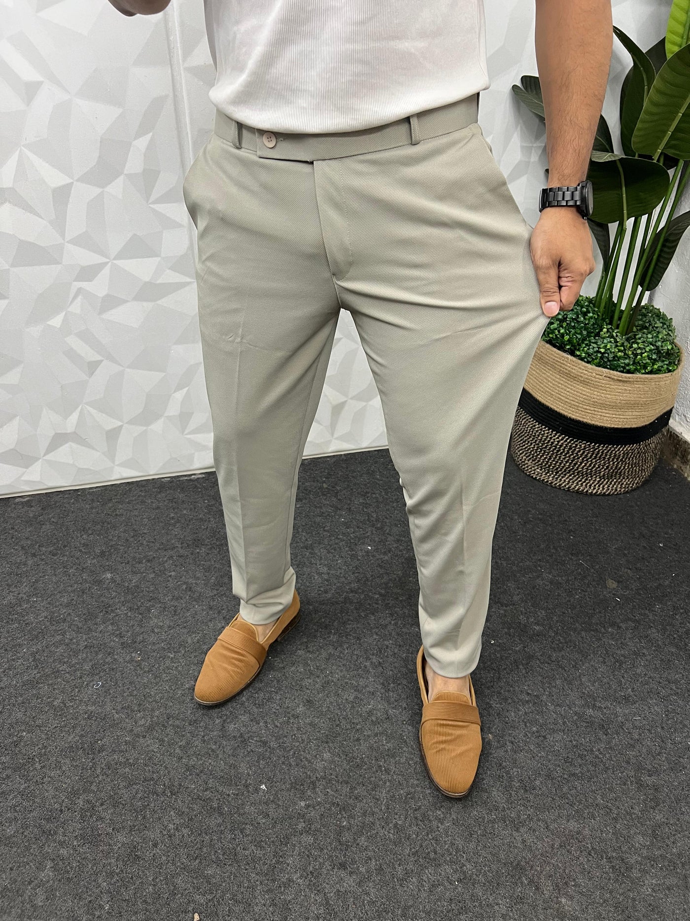 Peanut fabric ankle trouser