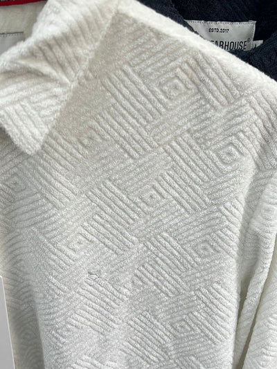 Cubic korean fabric shirt ( white )