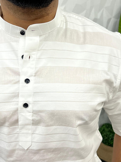 Short kurta in horizontal self patta