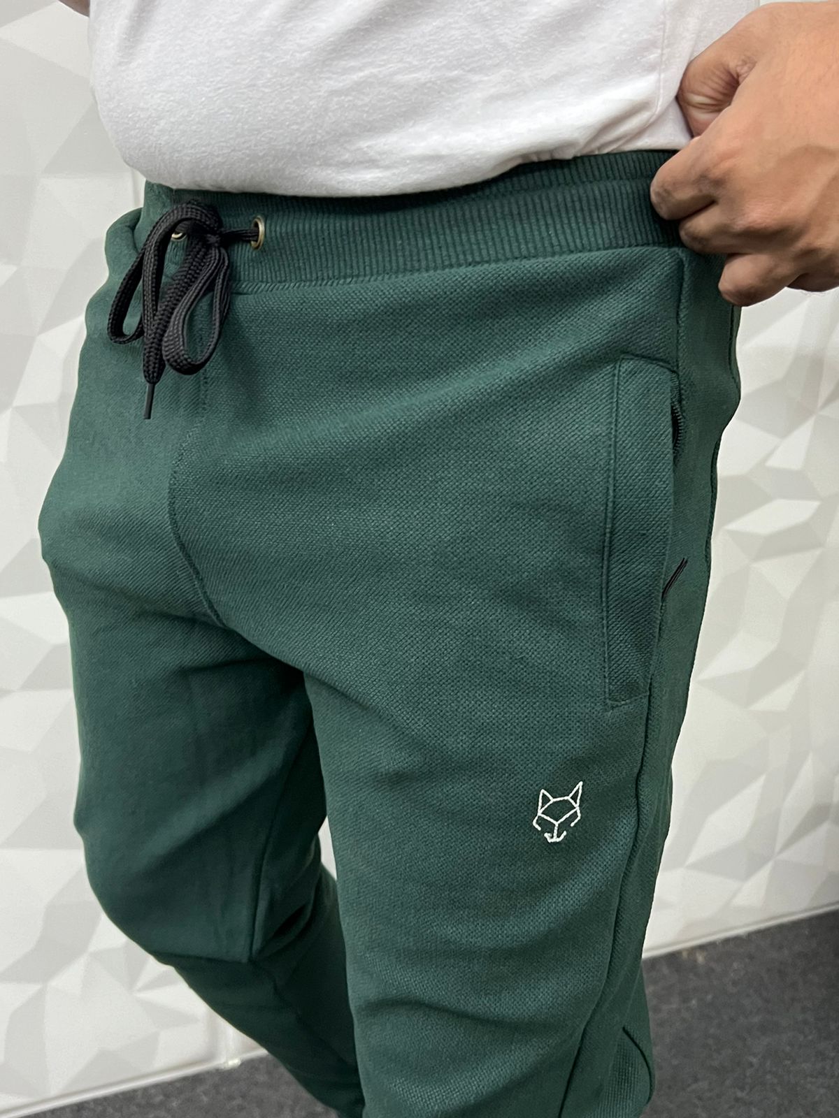 Jute fabric peacock track pant ( peacock green )