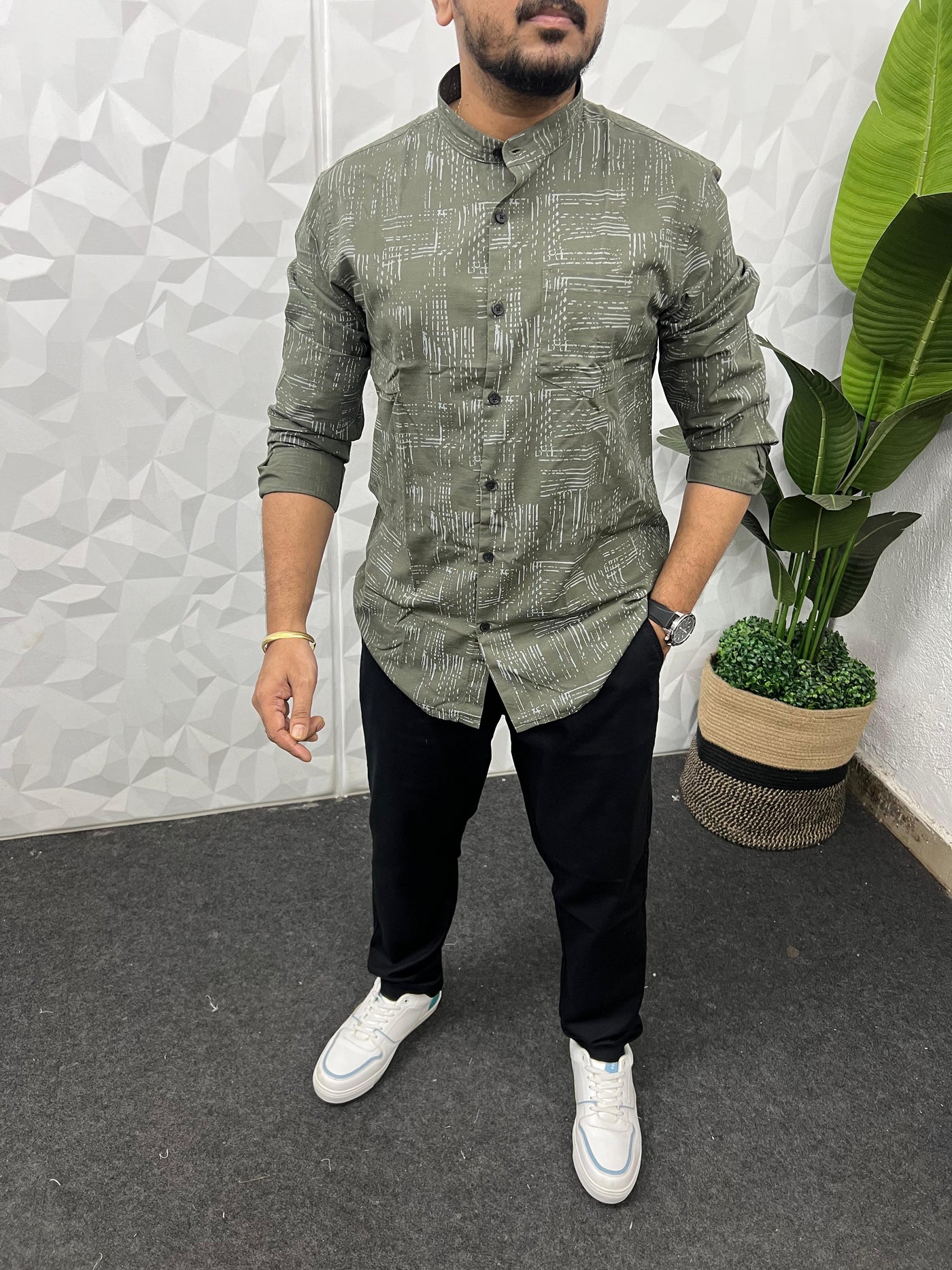 Mandarin collar printed shirt