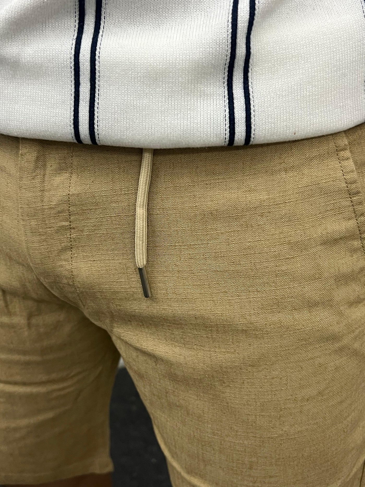 Linen fabric shorts (Khaki)