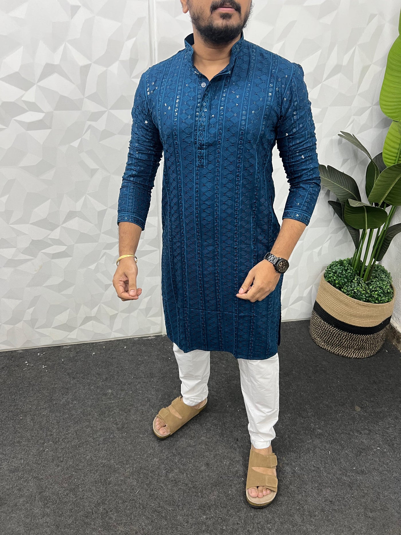 Lucknowi fabric long kurta