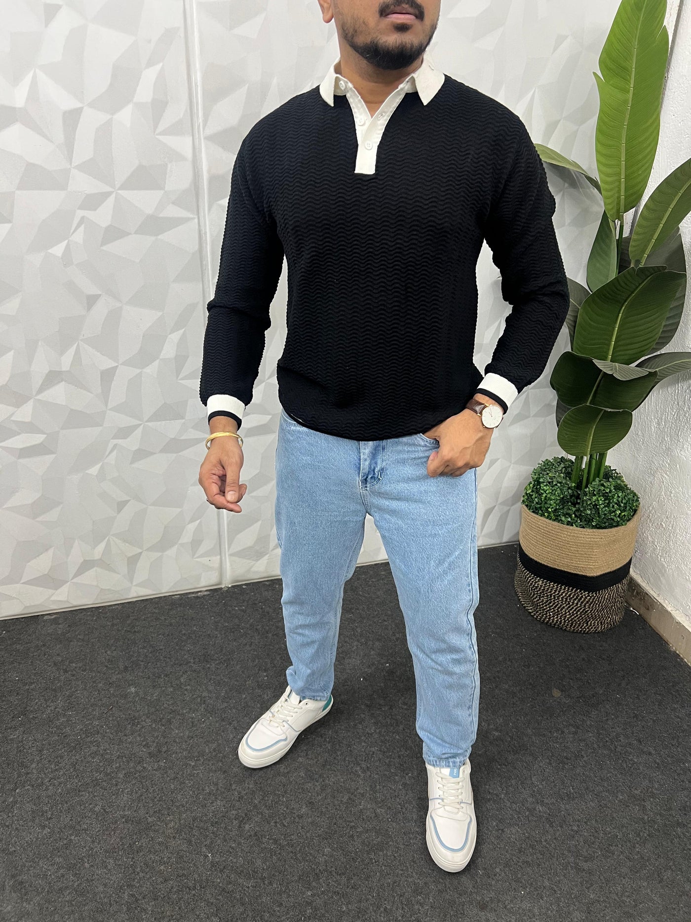 Flat knit collar full sleeve t-shirt