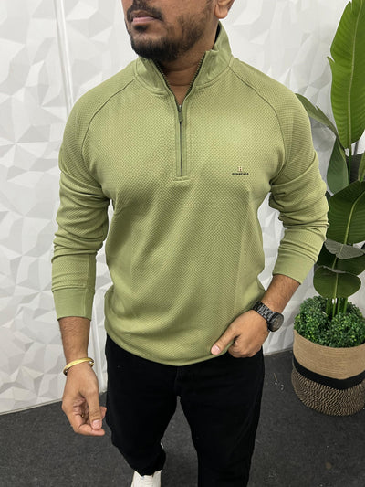 High neck popcorn fabric t-shirt