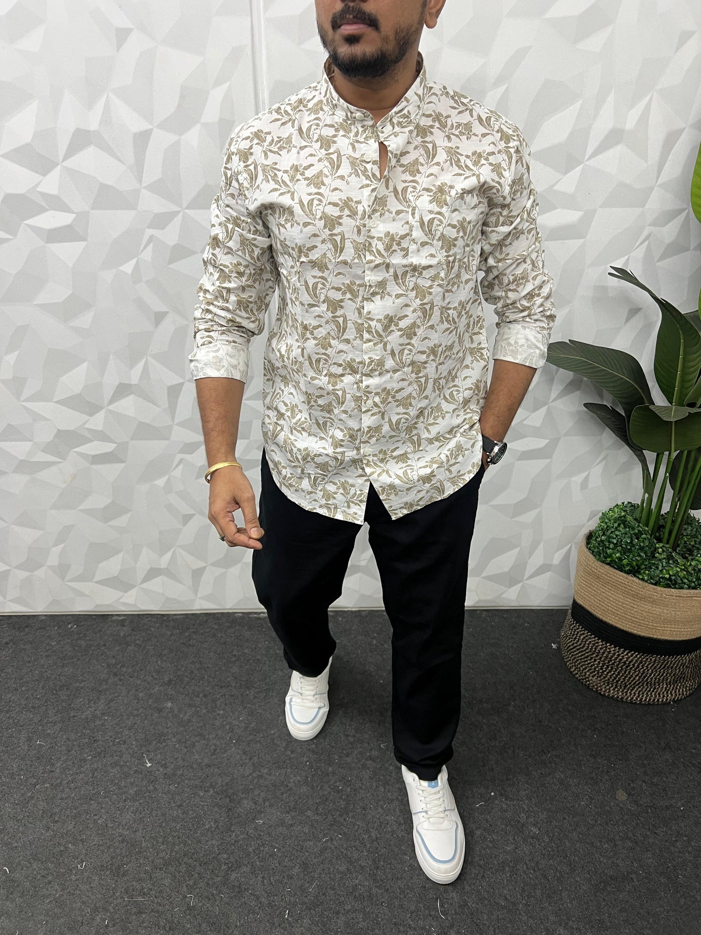 Mandarin collar printed shirt