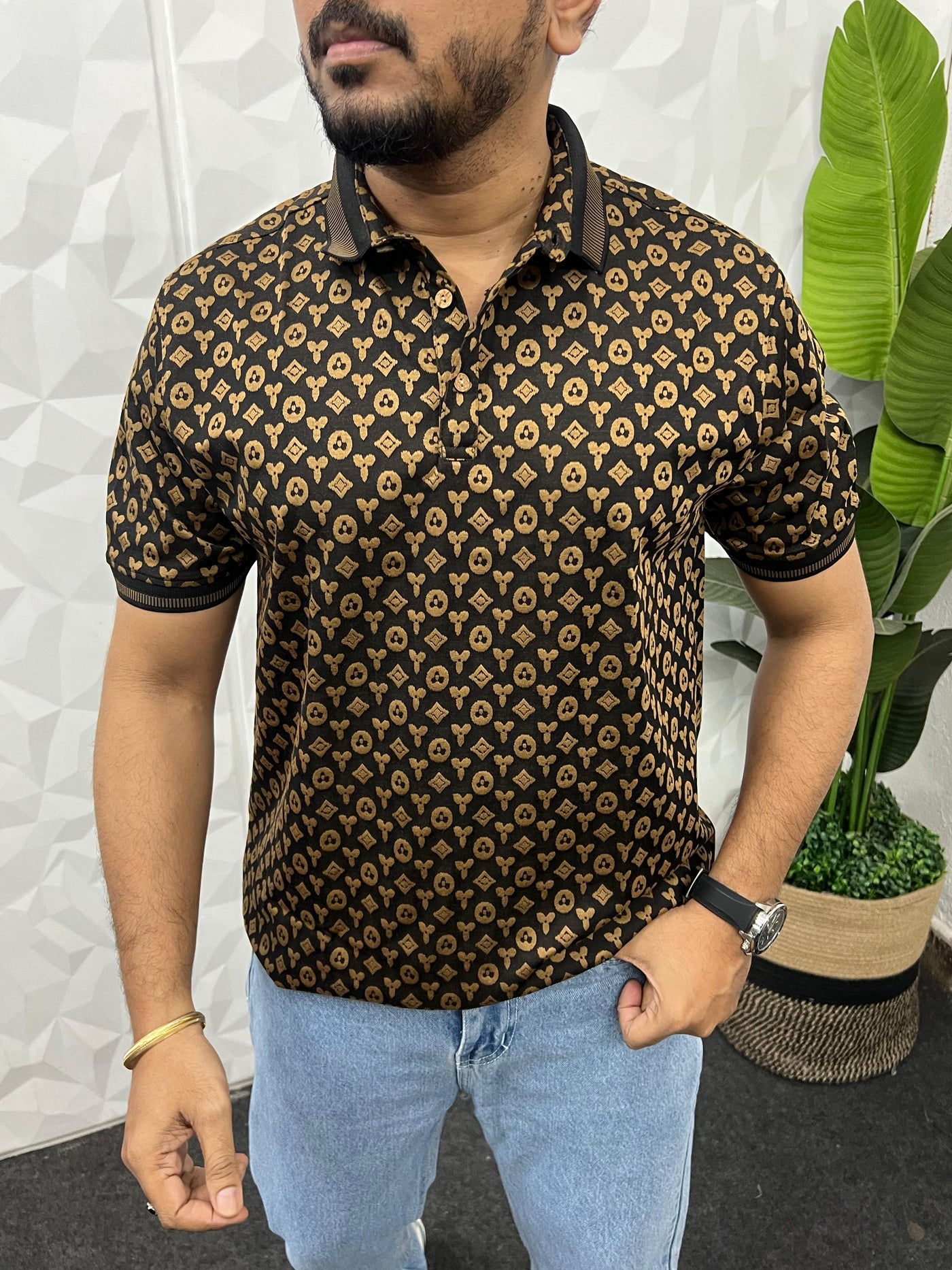Imported fabric collar t-shirt