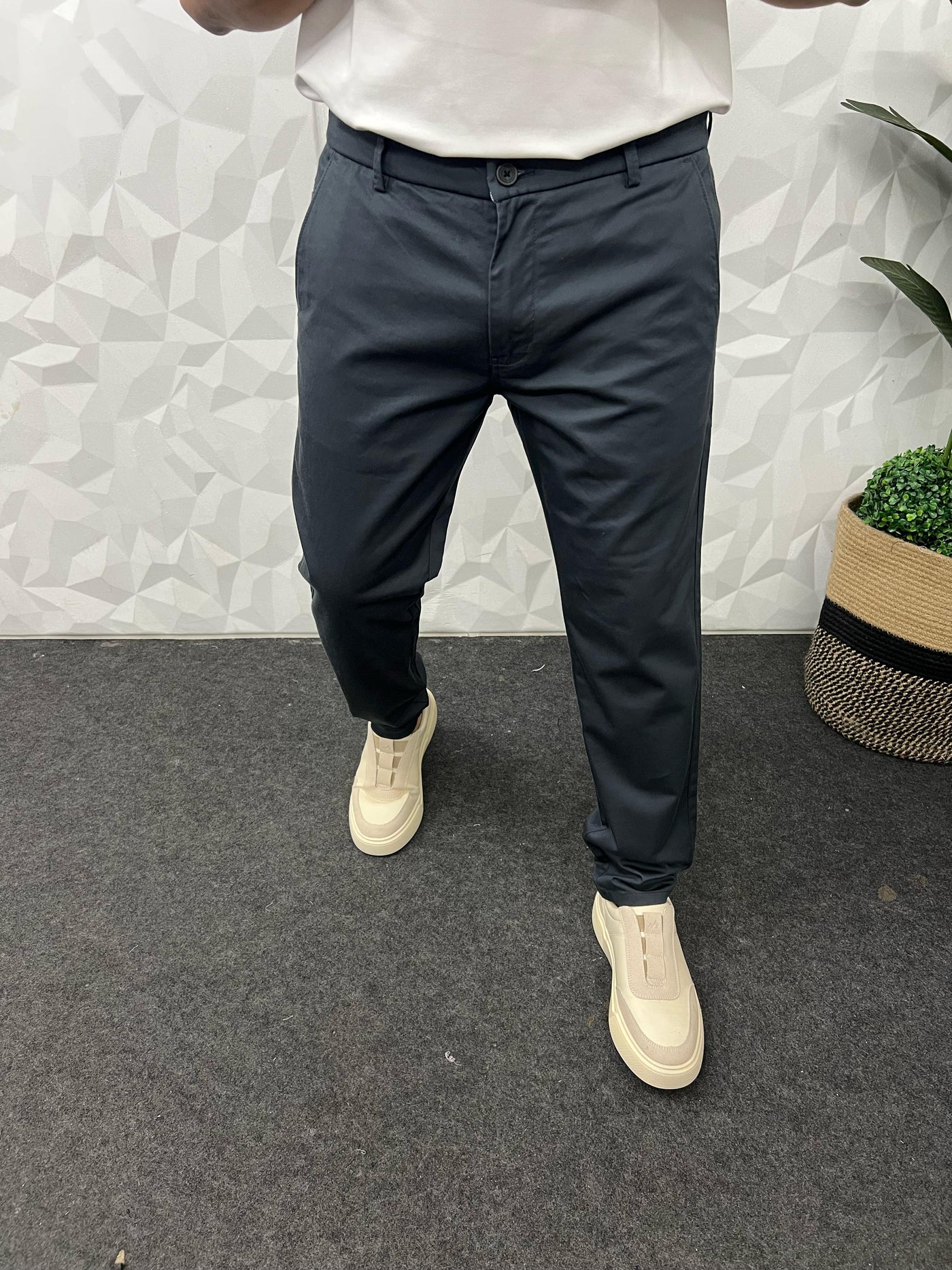 Cotton soft feel ankle chinos ( dark grey )