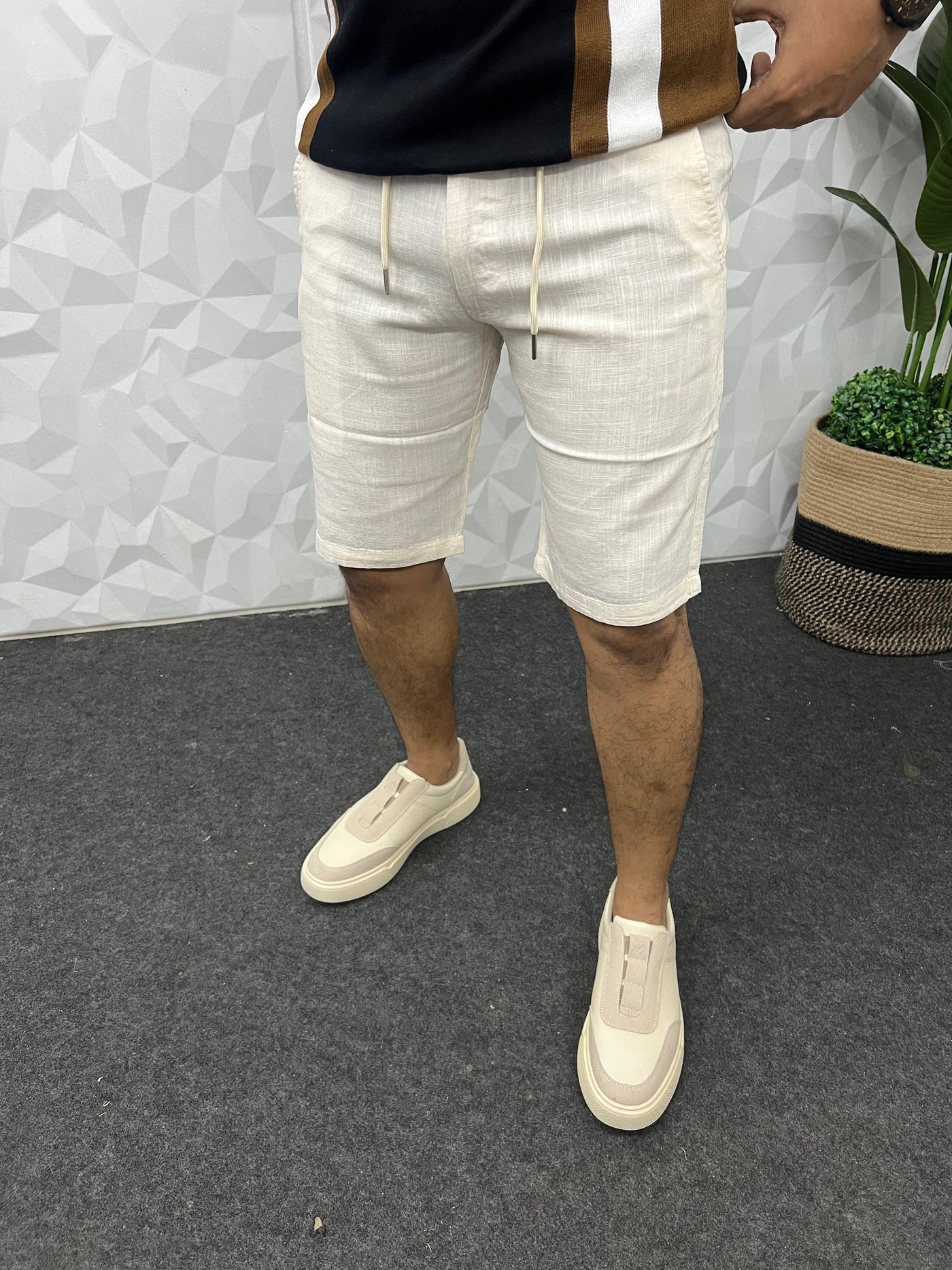 Linen fabric shorts (Ivory)