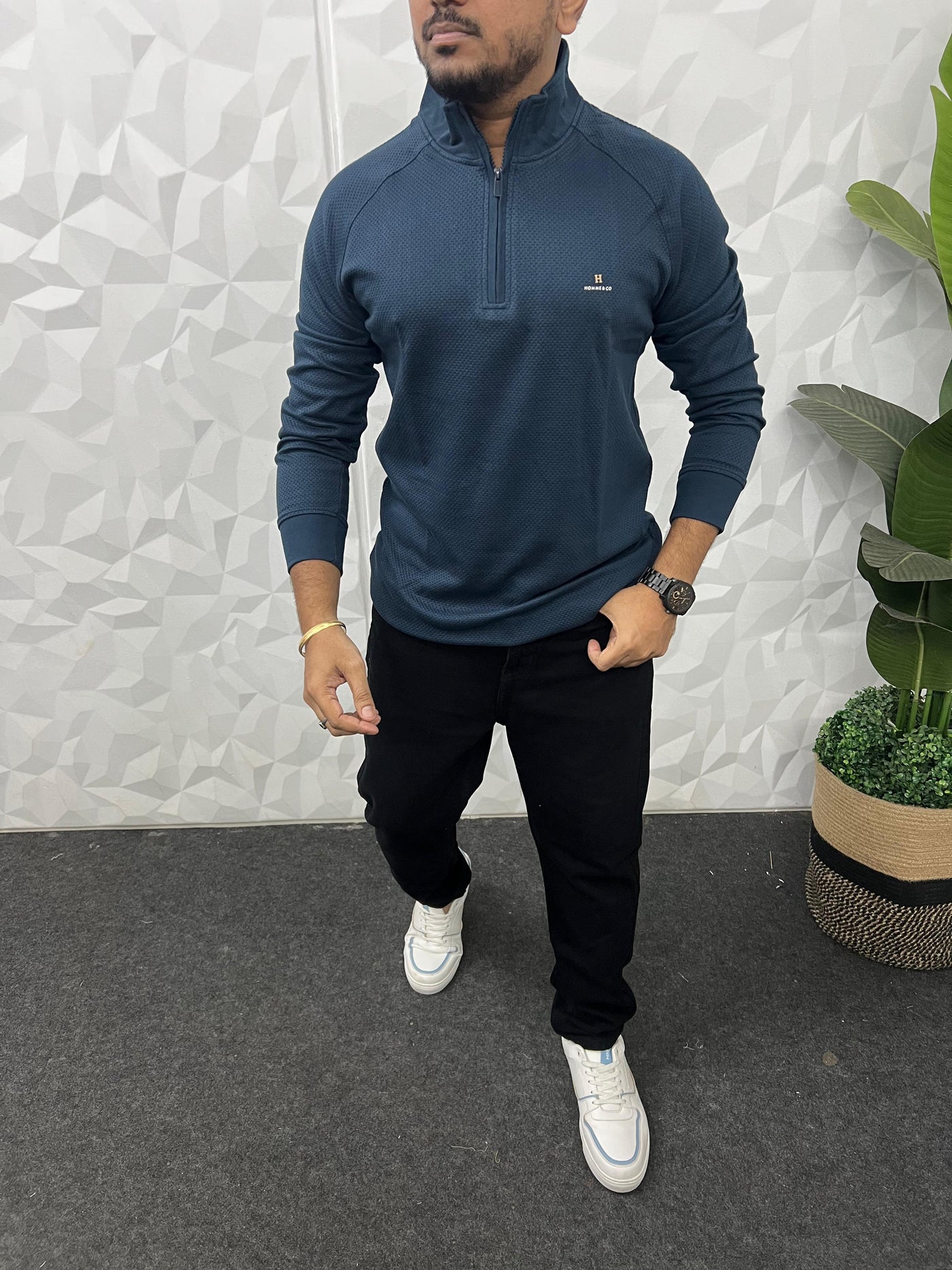 High neck popcorn fabric t-shirt