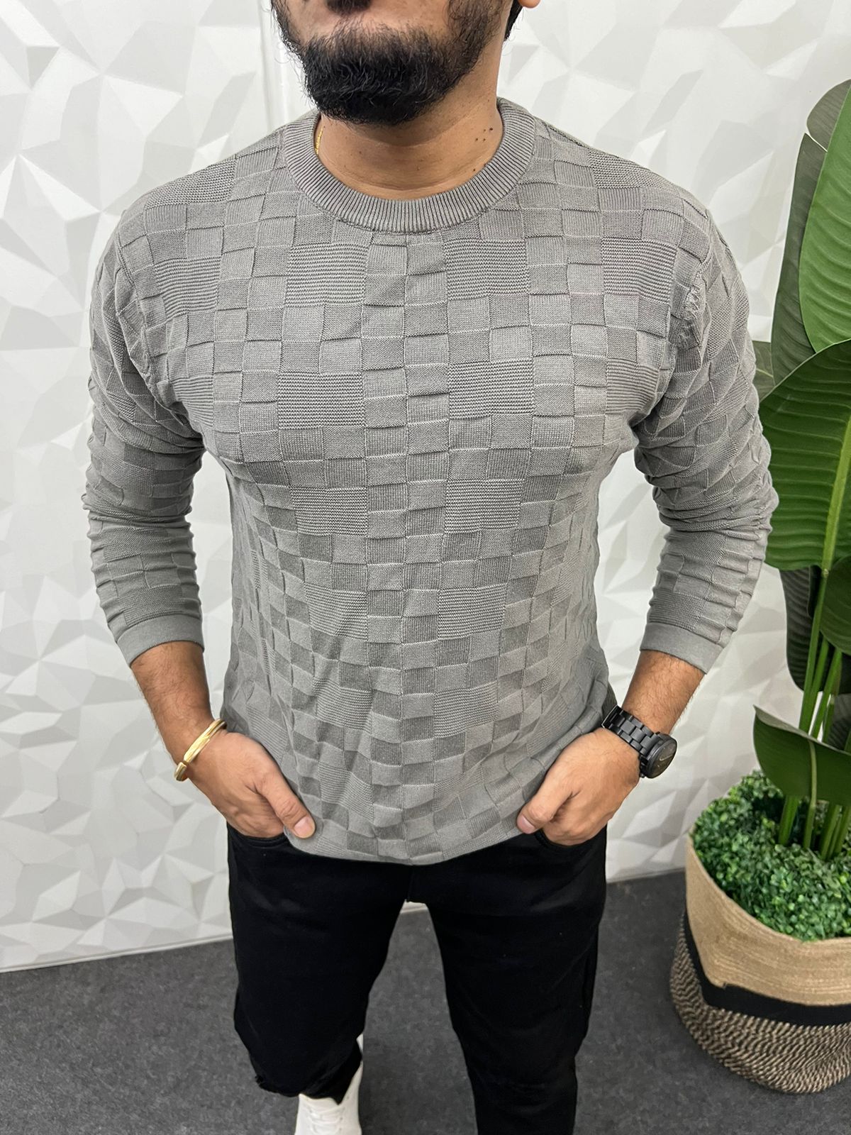 Bold knitted full sleeve t-shirt ( grey )