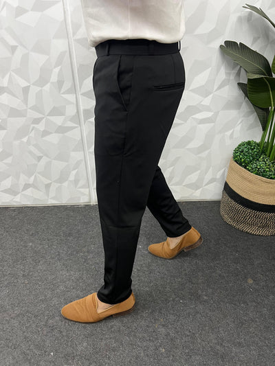 Peanut fabric ankle trouser ( Black )