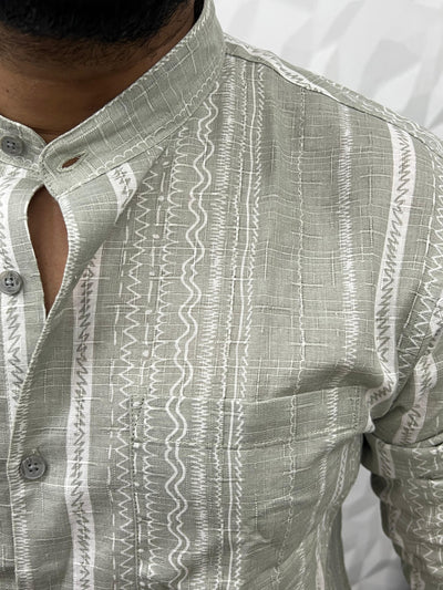 Mandarin collar printed shirt