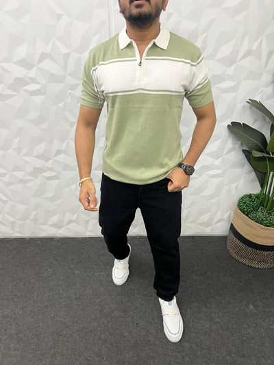 Stylish knitted polo t-shirt