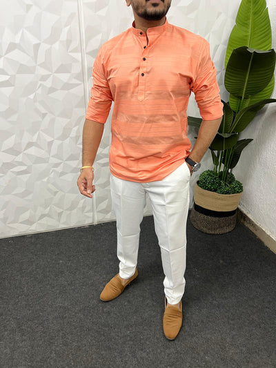 Short kurta in horizontal self patta