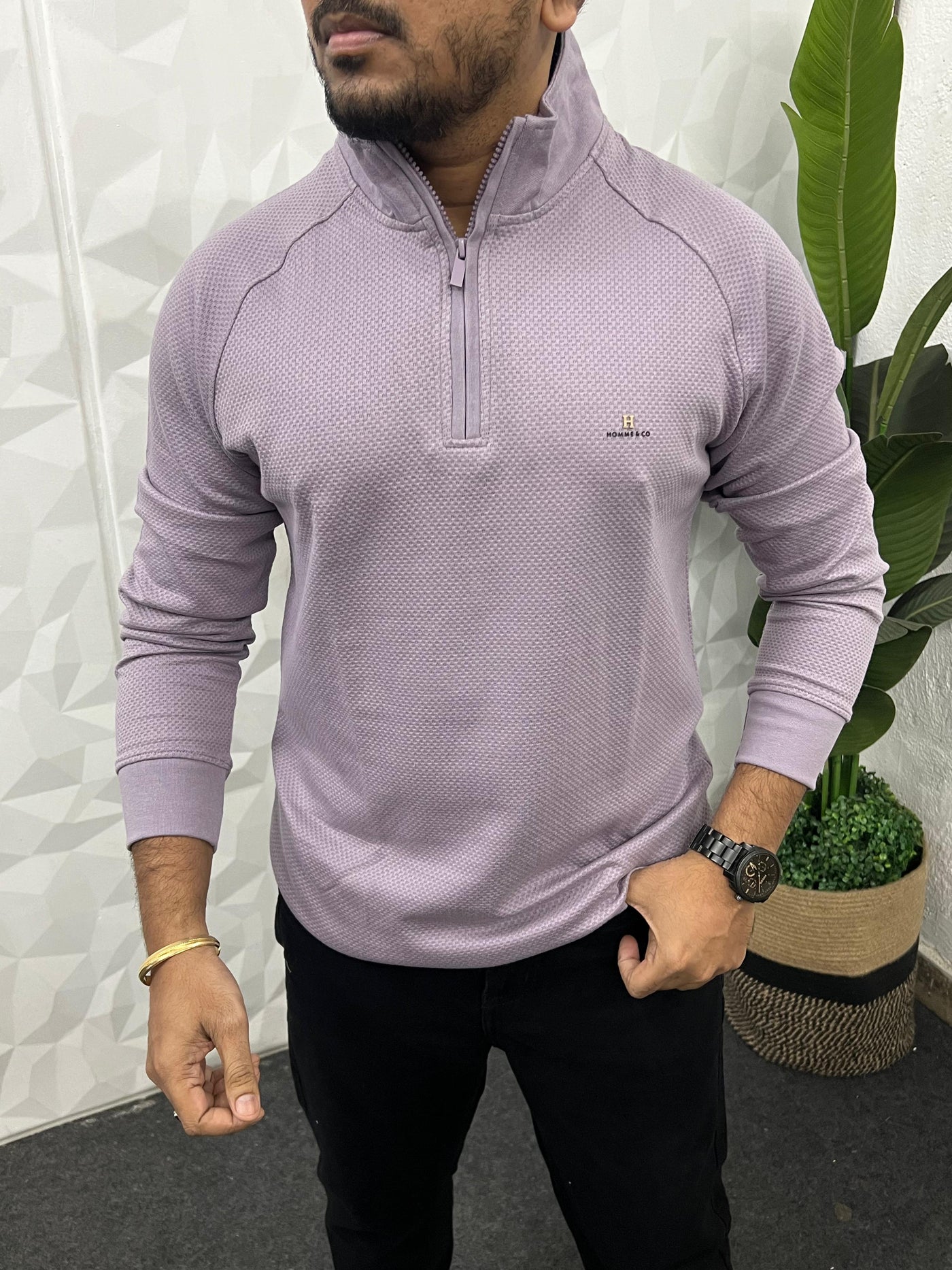 High neck popcorn fabric t-shirt